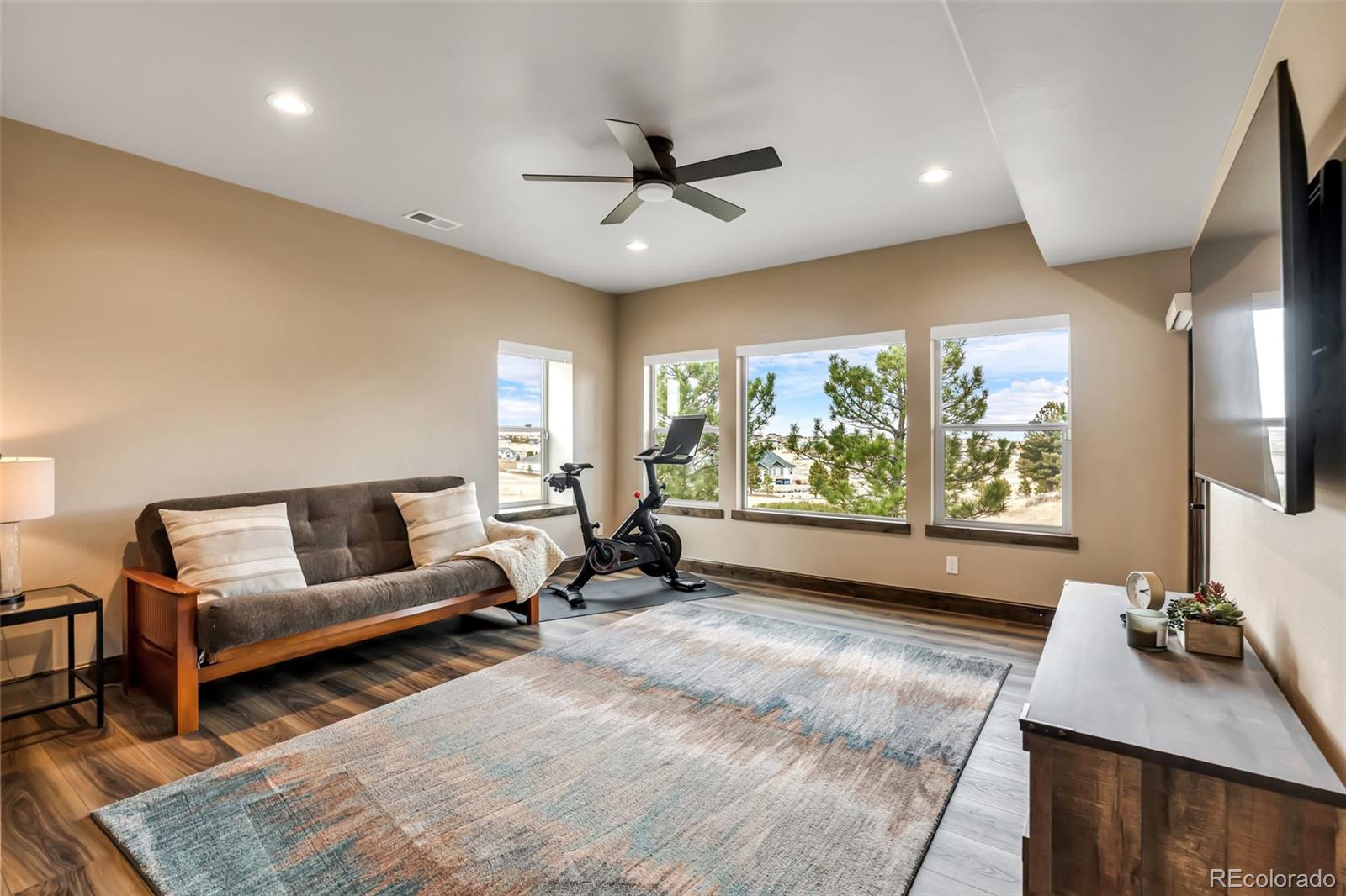 Elizabeth, Colorado, 80107, United States, 4 Bedrooms Bedrooms, ,6 BathroomsBathrooms,Residential,Contingent,2007099