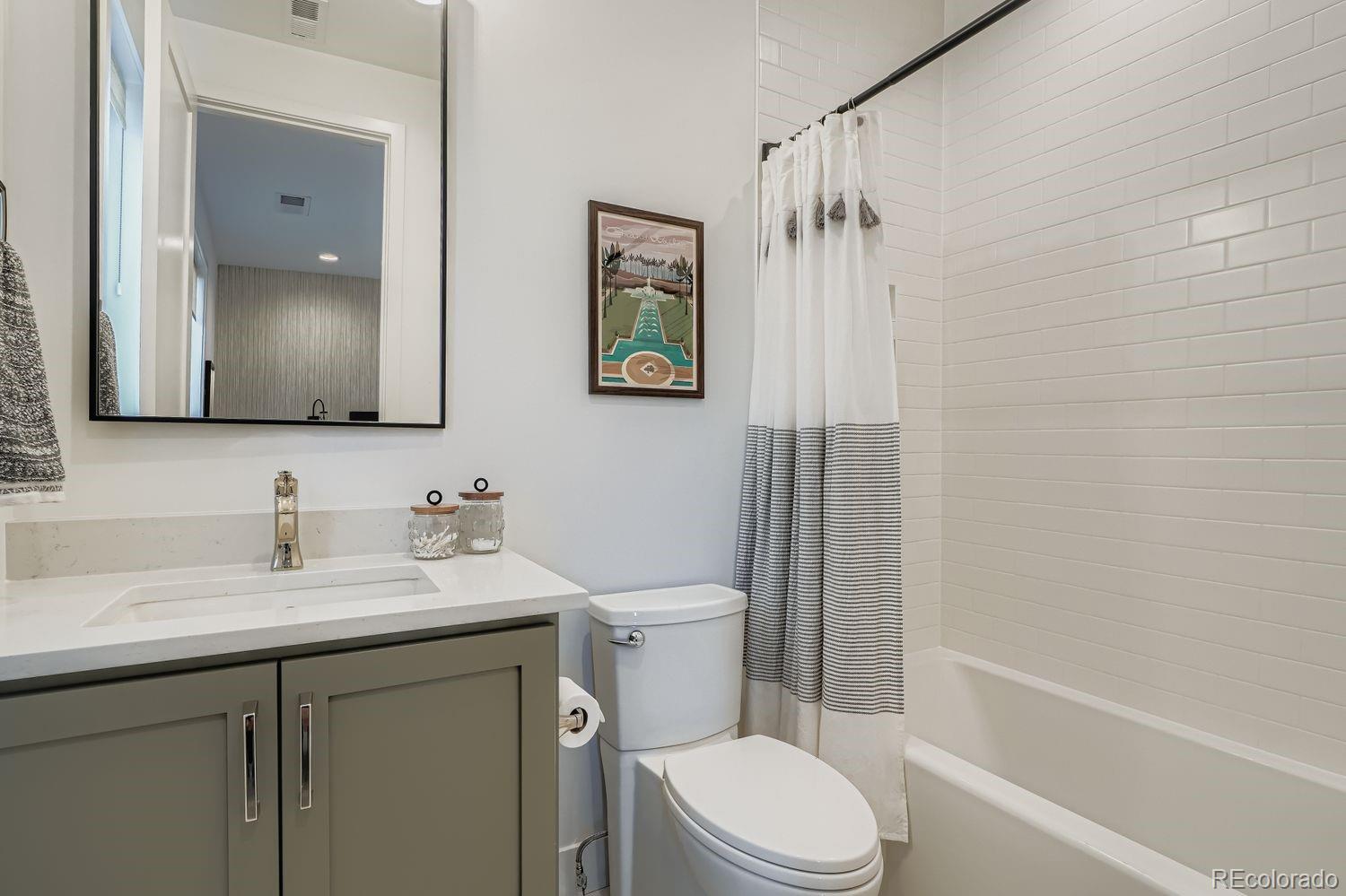 Denver, Colorado, 80210, United States, 5 Bedrooms Bedrooms, ,6 BathroomsBathrooms,Residential,Active,2010187