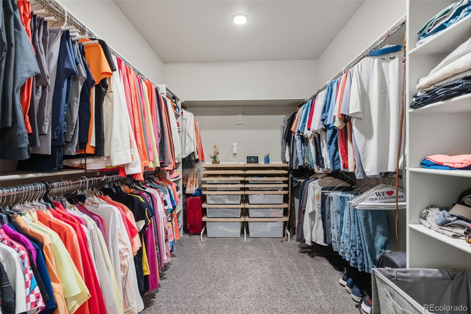 Colorado Springs, Colorado, 80904, United States, 4 Bedrooms Bedrooms, ,5 BathroomsBathrooms,Residential,Active,1985588