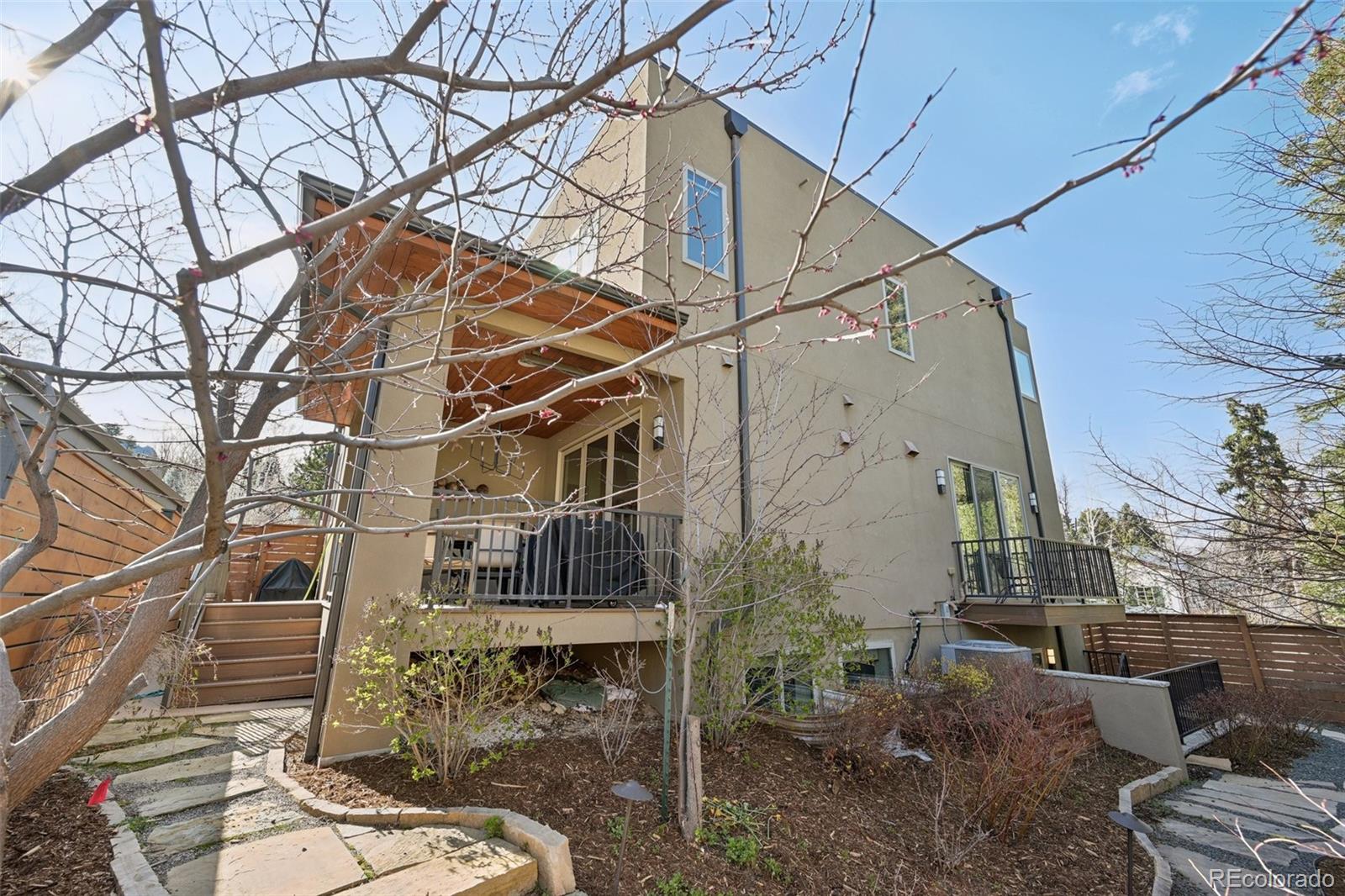Boulder, Colorado, 80302, United States, 5 Bedrooms Bedrooms, ,6 BathroomsBathrooms,Residential,Active,1944020