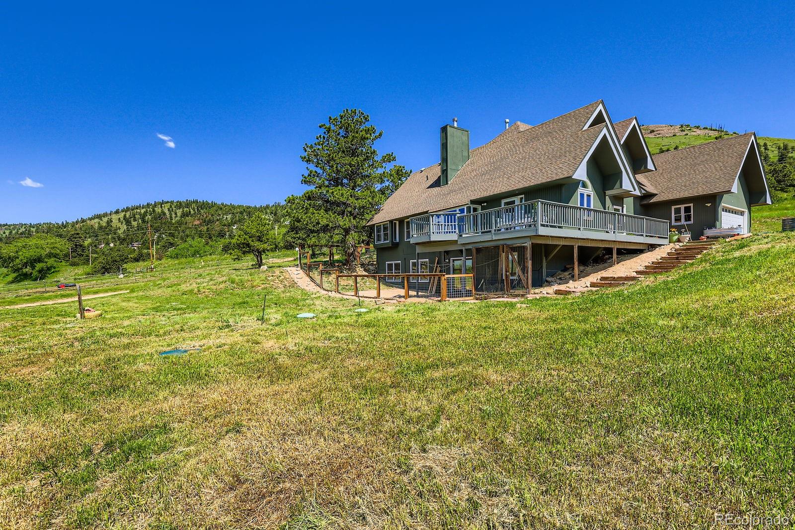 Boulder, Colorado, 80302, United States, 4 Bedrooms Bedrooms, ,3 BathroomsBathrooms,Residential,Active,1944047