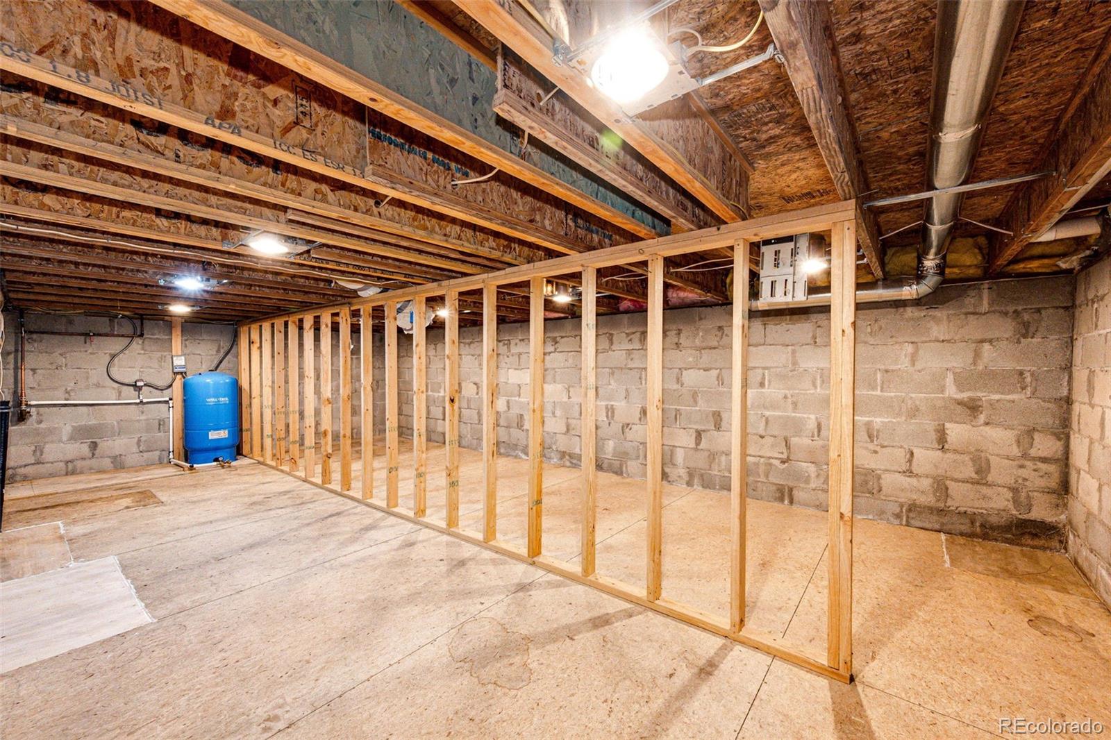 Elbert, Colorado, 80106, United States, 3 Bedrooms Bedrooms, ,3 BathroomsBathrooms,Residential,Active,1993938