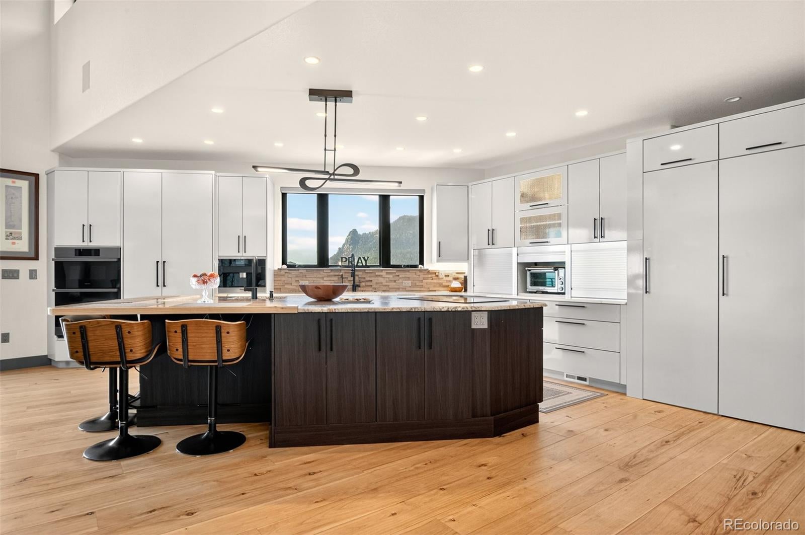 Manitou Springs, Colorado, 80829, United States, 4 Bedrooms Bedrooms, ,3 BathroomsBathrooms,Residential,Active,1933732