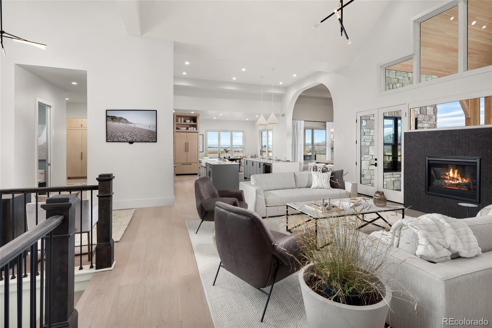 Berthoud, Colorado, 80513, United States, 4 Bedrooms Bedrooms, ,9 BathroomsBathrooms,Residential,Active,1990664