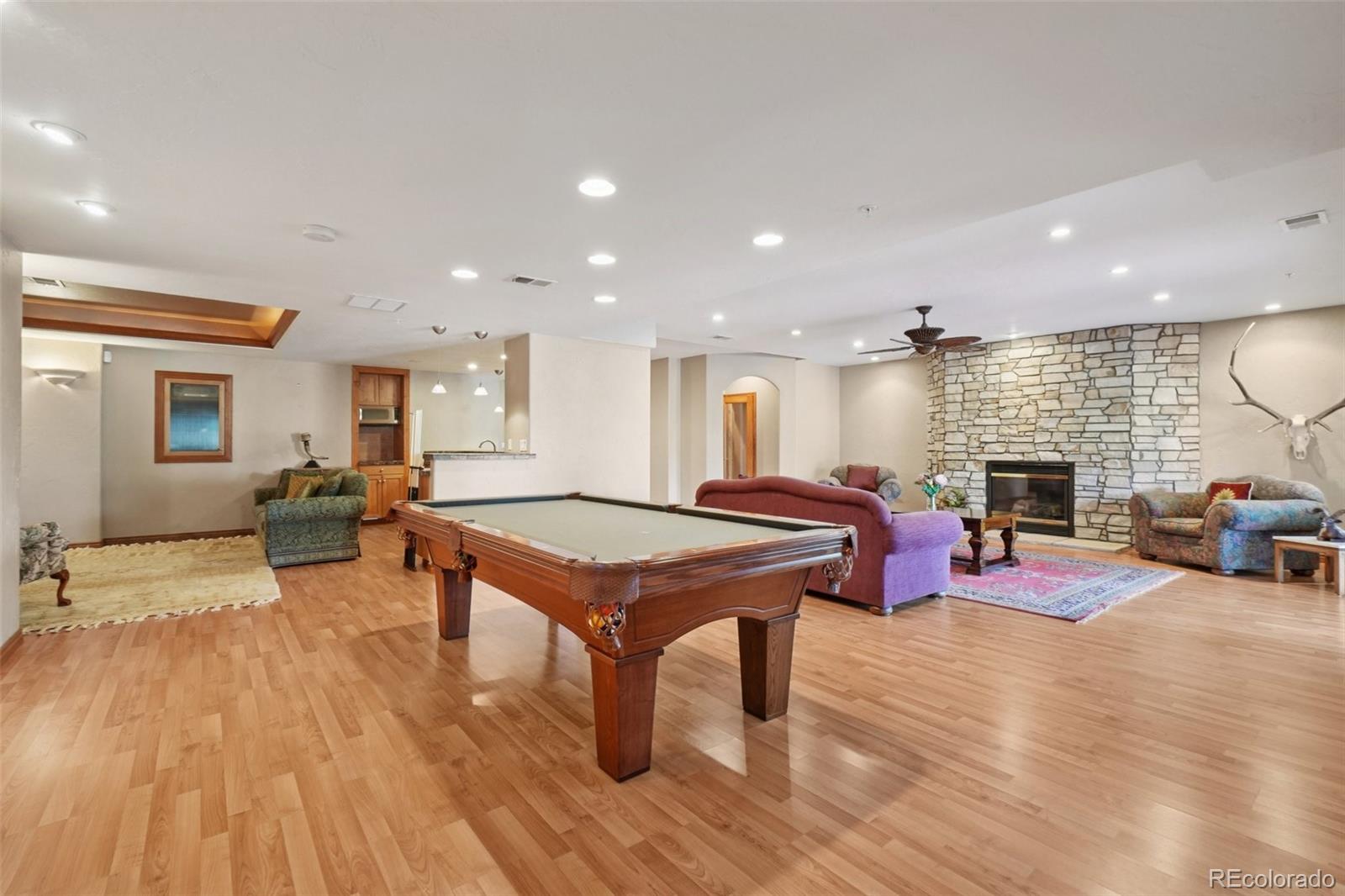 Larkspur, Colorado, 80118, United States, 5 Bedrooms Bedrooms, ,5 BathroomsBathrooms,Residential,Active,1914586