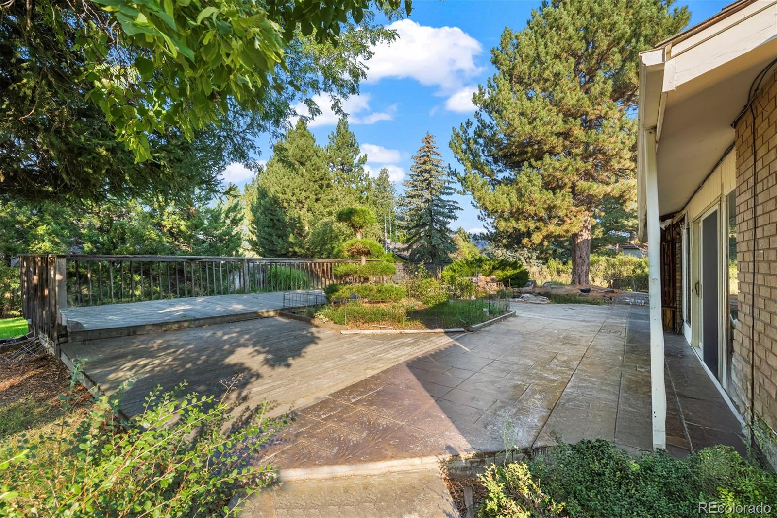 Boulder, Colorado, 80301, United States, 5 Bedrooms Bedrooms, ,4 BathroomsBathrooms,Residential,Active,1944015