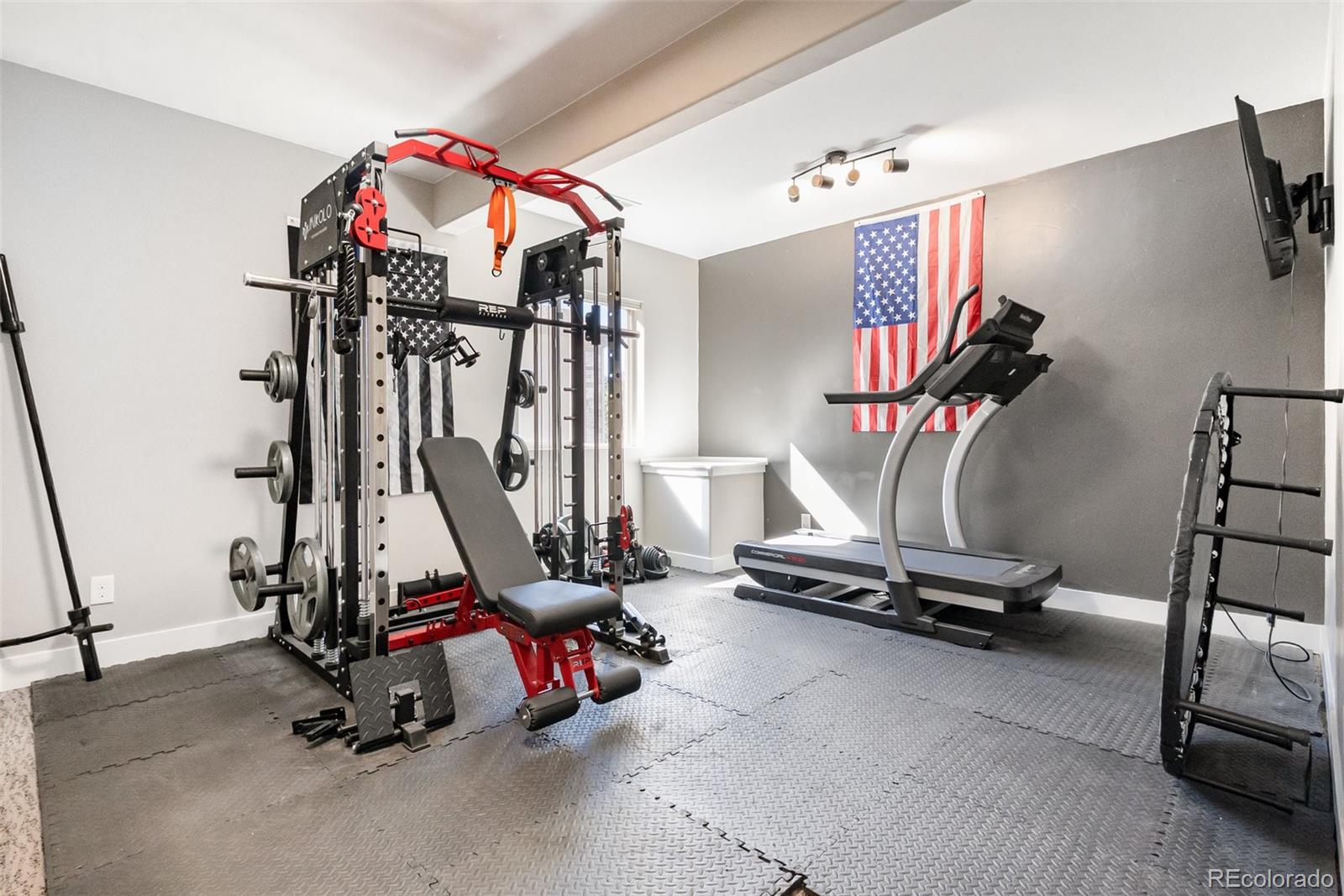 Monument, Colorado, 80132, United States, 5 Bedrooms Bedrooms, ,4 BathroomsBathrooms,Residential,Contingent,1992315