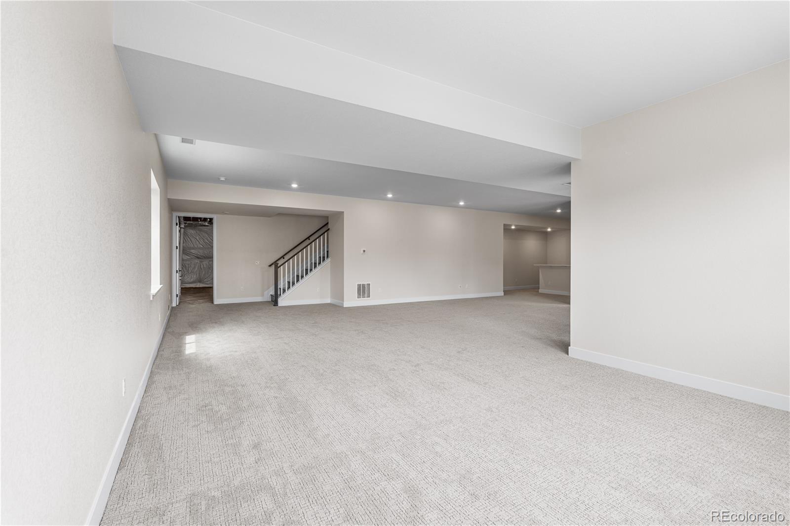 Castle Pines, Colorado, 80108, United States, ,5 BathroomsBathrooms,Residential,Active,1824040