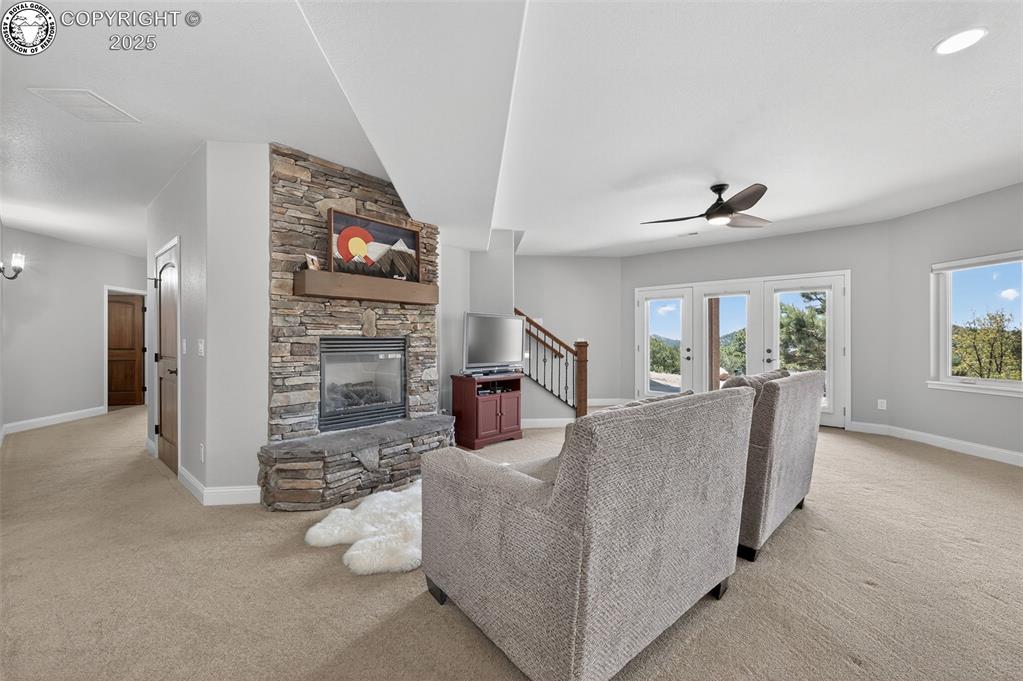 Canon City, Colorado, 81212, United States, 4 Bedrooms Bedrooms, ,4 BathroomsBathrooms,Residential,Active,1849528