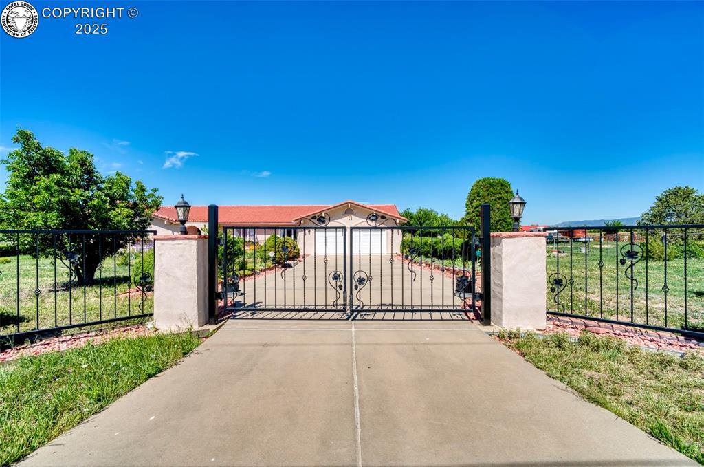 Penrose, Colorado, 81240, United States, ,3 BathroomsBathrooms,Residential,Active,1860282
