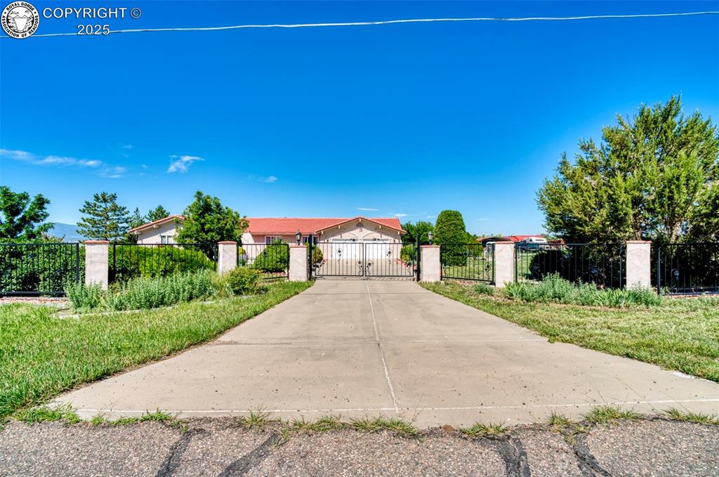 Penrose, Colorado, 81240, United States, ,3 BathroomsBathrooms,Residential,Active,1860282