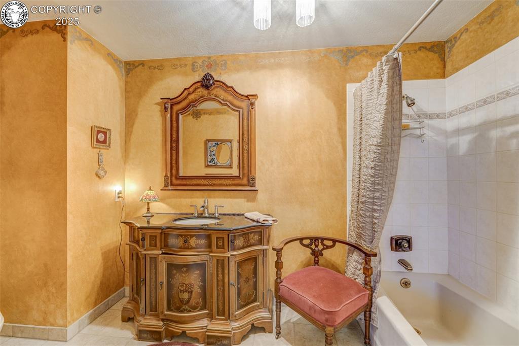Penrose, Colorado, 81240, United States, ,3 BathroomsBathrooms,Residential,Active,1860282