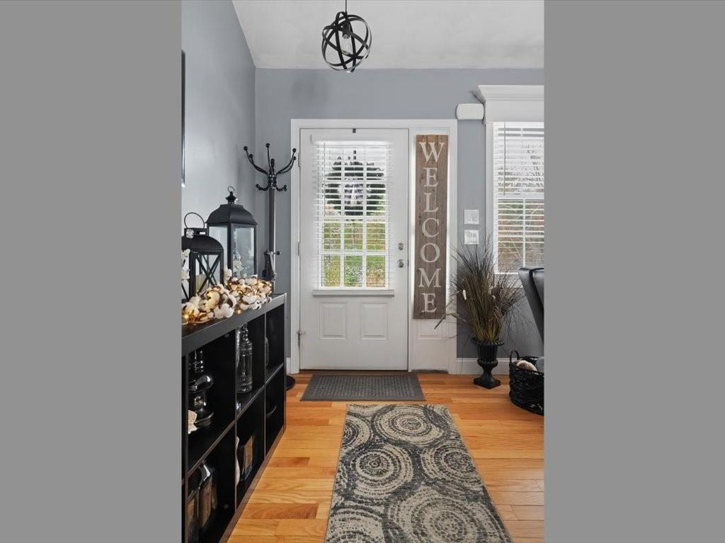 Charlestown, Rhode Island, 02813, United States, 3 Bedrooms Bedrooms, ,2 BathroomsBathrooms,Residential,Active,2007268