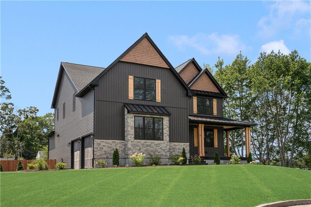 Cranston, Rhode Island, 02921, United States, 4 Bedrooms Bedrooms, ,5 BathroomsBathrooms,Residential,Active,1936118