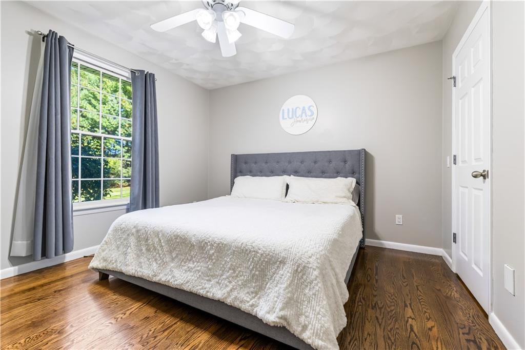 Smithfield, Rhode Island, 02917, United States, 3 Bedrooms Bedrooms, ,2 BathroomsBathrooms,Residential,Active,1954415