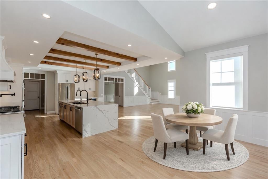 Cranston, Rhode Island, 02921, United States, 3 Bedrooms Bedrooms, ,4 BathroomsBathrooms,Residential,Active,2011445