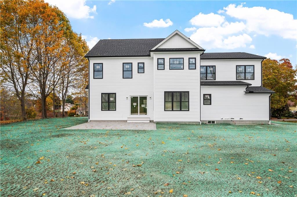 Cumberland, Rhode Island, 02864, United States, 4 Bedrooms Bedrooms, ,3 BathroomsBathrooms,Residential,Active,1973327