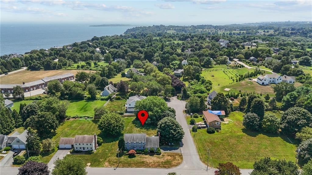 Portsmouth, Rhode Island, 02871, United States, 4 Bedrooms Bedrooms, ,3 BathroomsBathrooms,Residential,Active,1904703