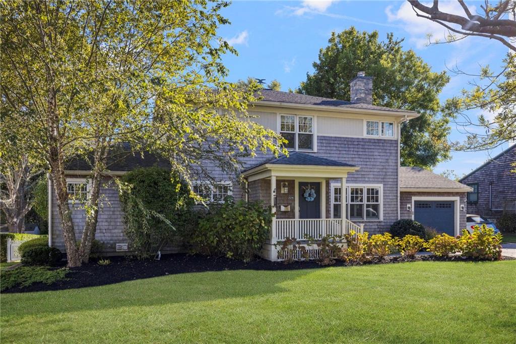 Newport, Rhode Island, 02840, United States, 4 Bedrooms Bedrooms, ,3 BathroomsBathrooms,Residential,Active,1959529