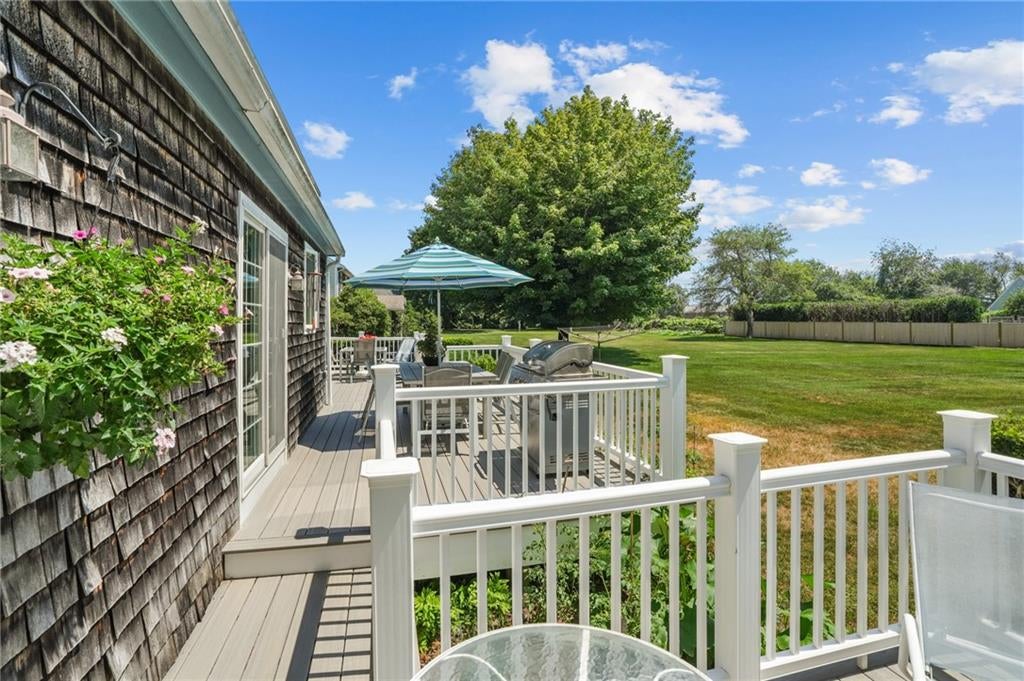 Portsmouth, Rhode Island, 02871, United States, 4 Bedrooms Bedrooms, ,3 BathroomsBathrooms,Residential,Active,1904703