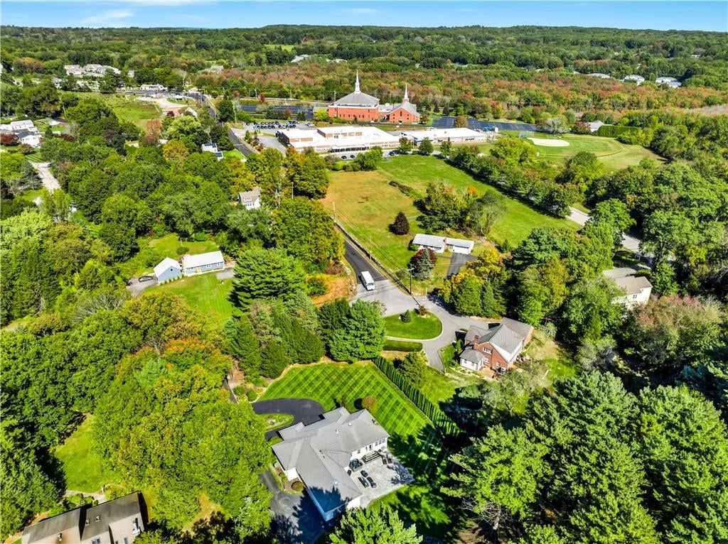 Smithfield, Rhode Island, 02917, United States, 3 Bedrooms Bedrooms, ,2 BathroomsBathrooms,Residential,Active,1954415