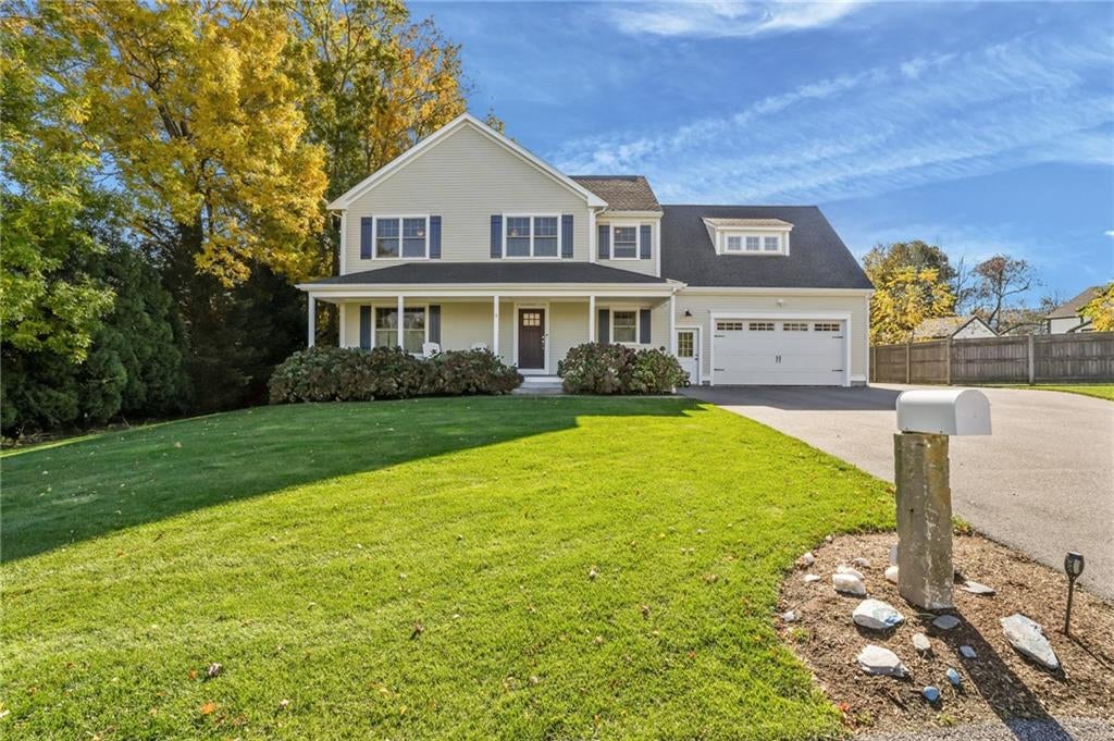 Portsmouth, Rhode Island, 02871, United States, 4 Bedrooms Bedrooms, ,4 BathroomsBathrooms,Residential,Active,1970995