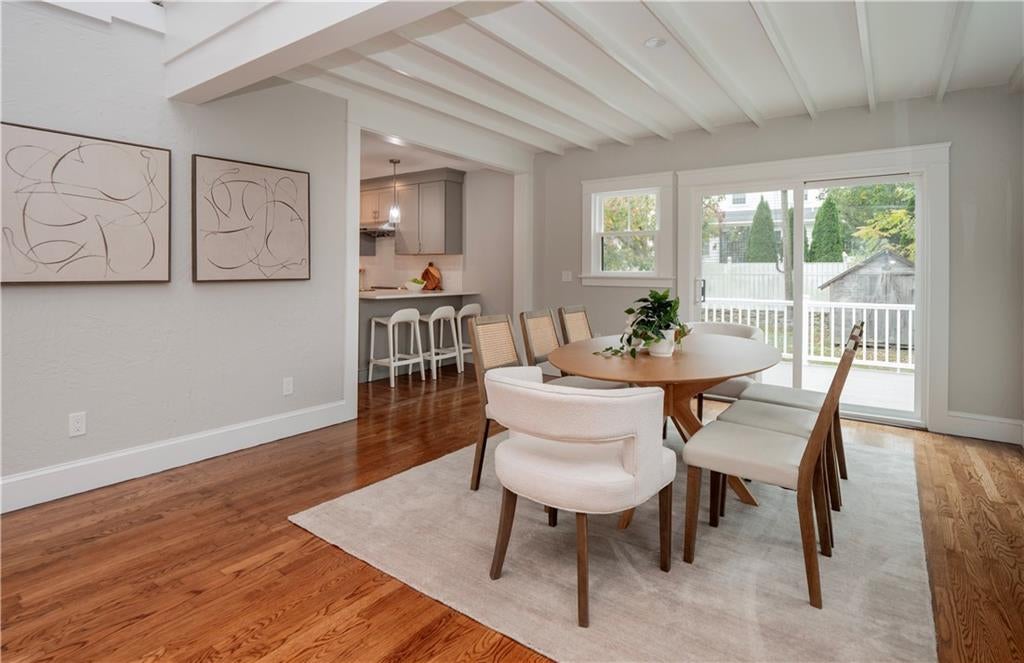 Newport, Rhode Island, 02840, United States, 4 Bedrooms Bedrooms, ,4 BathroomsBathrooms,Residential,Active,1973265