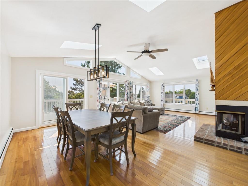 Narragansett, Rhode Island, 02882, United States, 4 Bedrooms Bedrooms, ,2 BathroomsBathrooms,Residential,Active,1934779