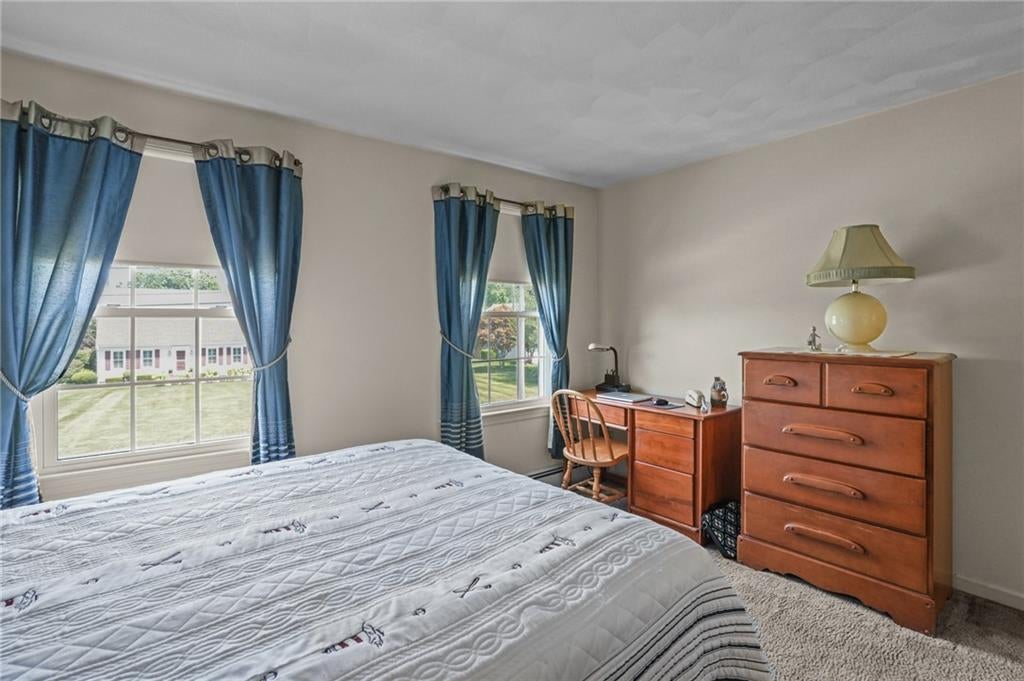 Portsmouth, Rhode Island, 02871, United States, 4 Bedrooms Bedrooms, ,3 BathroomsBathrooms,Residential,Active,1904703