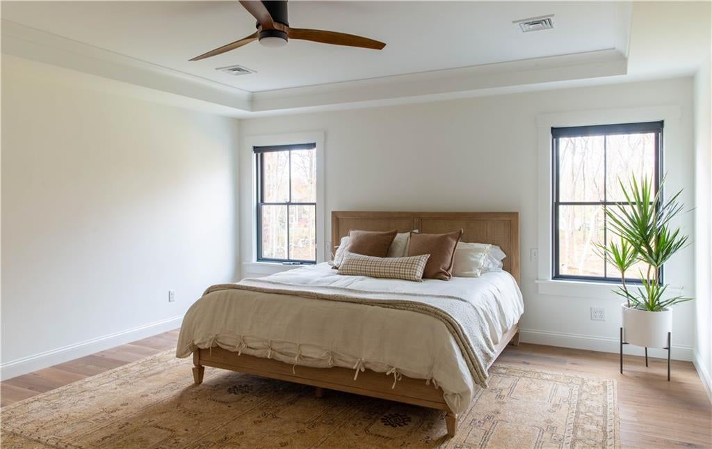 East Greenwich, Rhode Island, 02818, United States, ,3 BathroomsBathrooms,Residential,Active,1718901