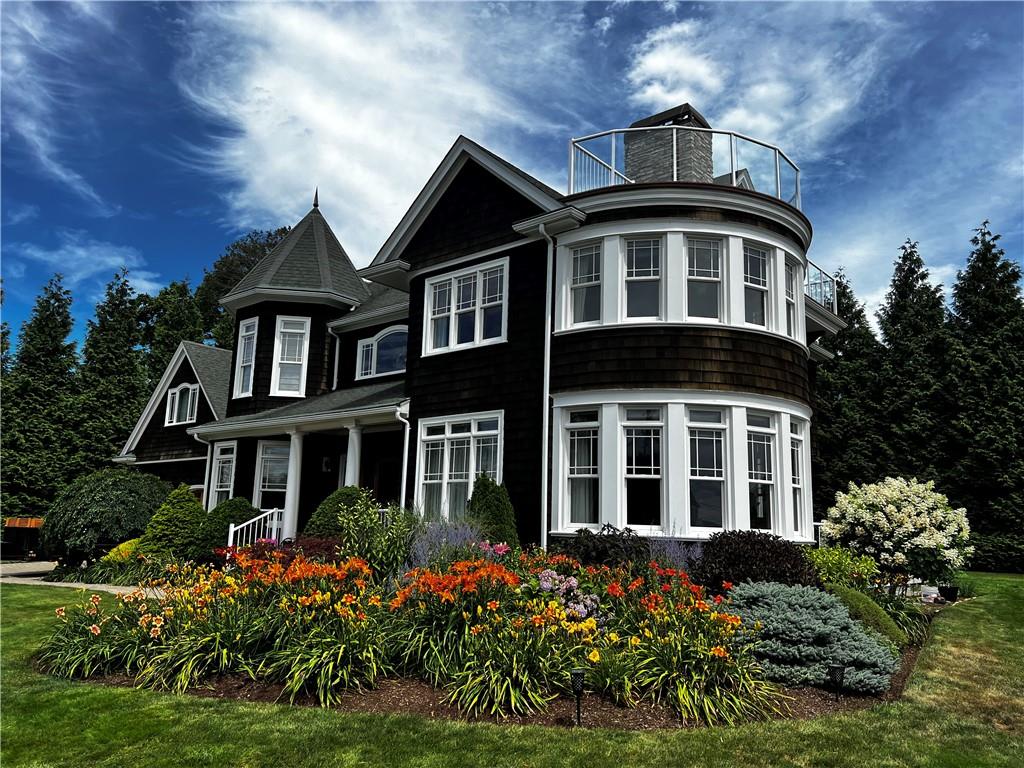 Narragansett, Rhode Island, 02882, United States, 4 Bedrooms Bedrooms, ,4 BathroomsBathrooms,Residential,Active,1929419