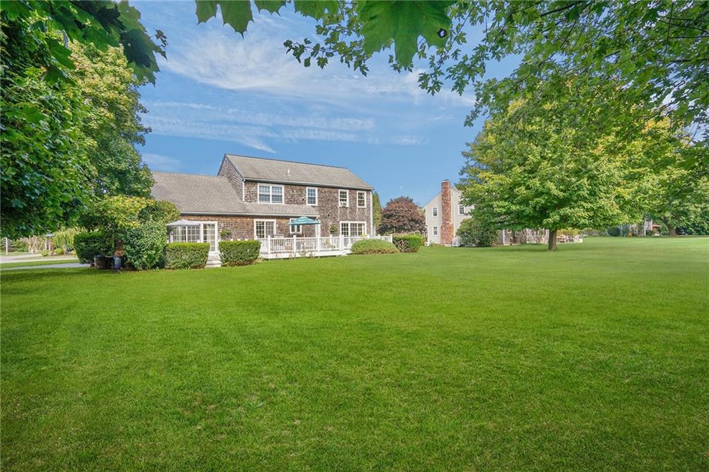 Portsmouth, Rhode Island, 02871, United States, 4 Bedrooms Bedrooms, ,3 BathroomsBathrooms,Residential,Active,1952506