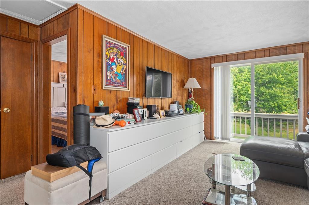 Cumberland, Rhode Island, 02864, United States, 3 Bedrooms Bedrooms, ,2 BathroomsBathrooms,Residential,Active,1926706