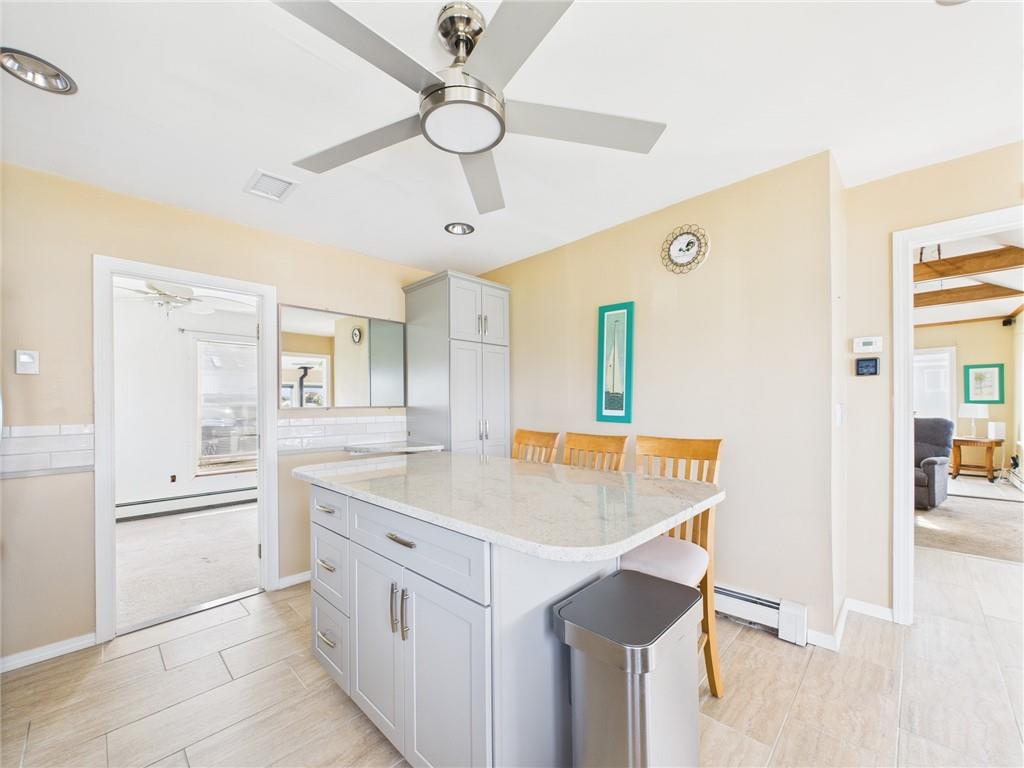 South Kingstown, Rhode Island, 02879, United States, 3 Bedrooms Bedrooms, ,1 BathroomBathrooms,Residential,Active,1905125