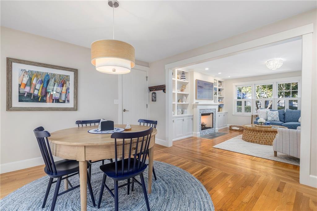 Newport, Rhode Island, 02840, United States, 4 Bedrooms Bedrooms, ,3 BathroomsBathrooms,Residential,Active,1959529