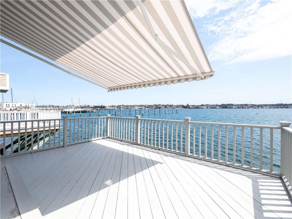 Newport, Rhode Island, 02840, United States, ,3 BathroomsBathrooms,Residential,Active,1790147