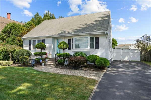 32 GERALD ST, RIVERSIDE, RI 02915 - Image 1