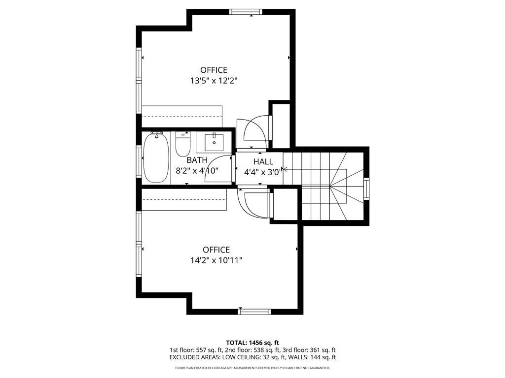 Newport, Rhode Island, 02840, United States, 4 Bedrooms Bedrooms, ,4 BathroomsBathrooms,Residential,Active,2007171