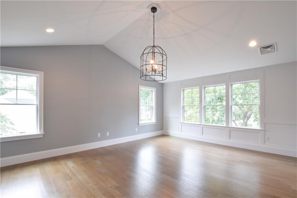 Cranston, Rhode Island, 02908, United States, ,Residential,Active,1704445