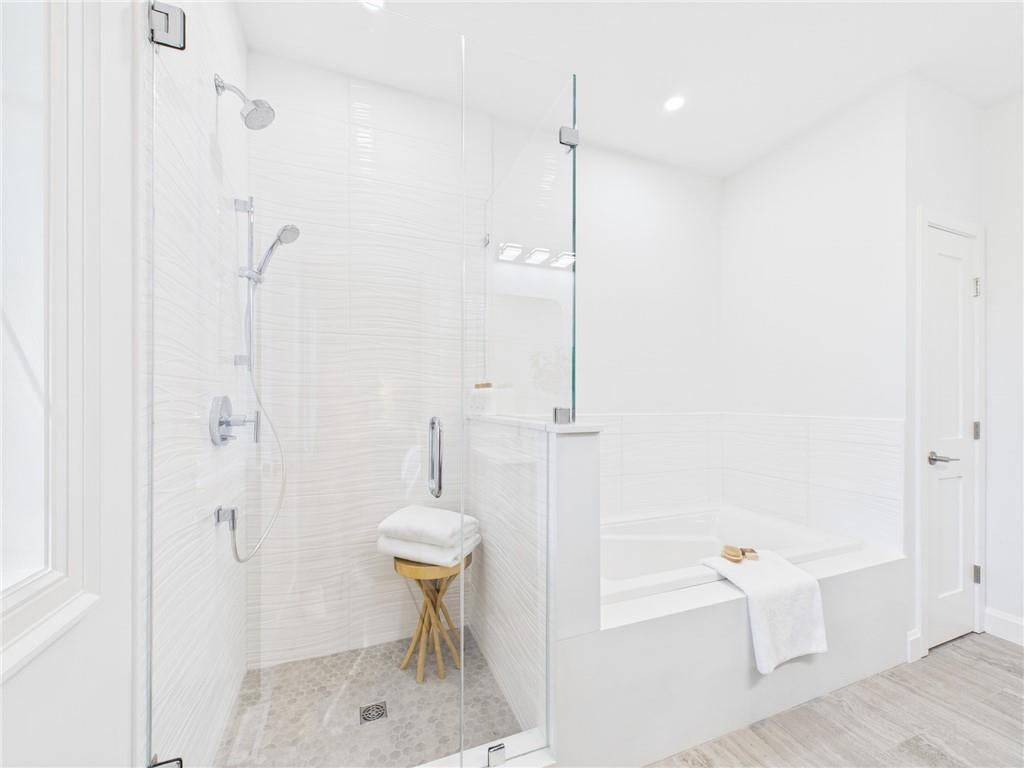 North Kingstown, Rhode Island, 02852, United States, 3 Bedrooms Bedrooms, ,3 BathroomsBathrooms,Residential,Active,1929459