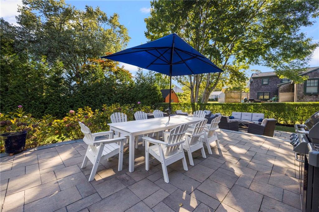 Newport, Rhode Island, 02840, United States, 4 Bedrooms Bedrooms, ,3 BathroomsBathrooms,Residential,Active,1959529