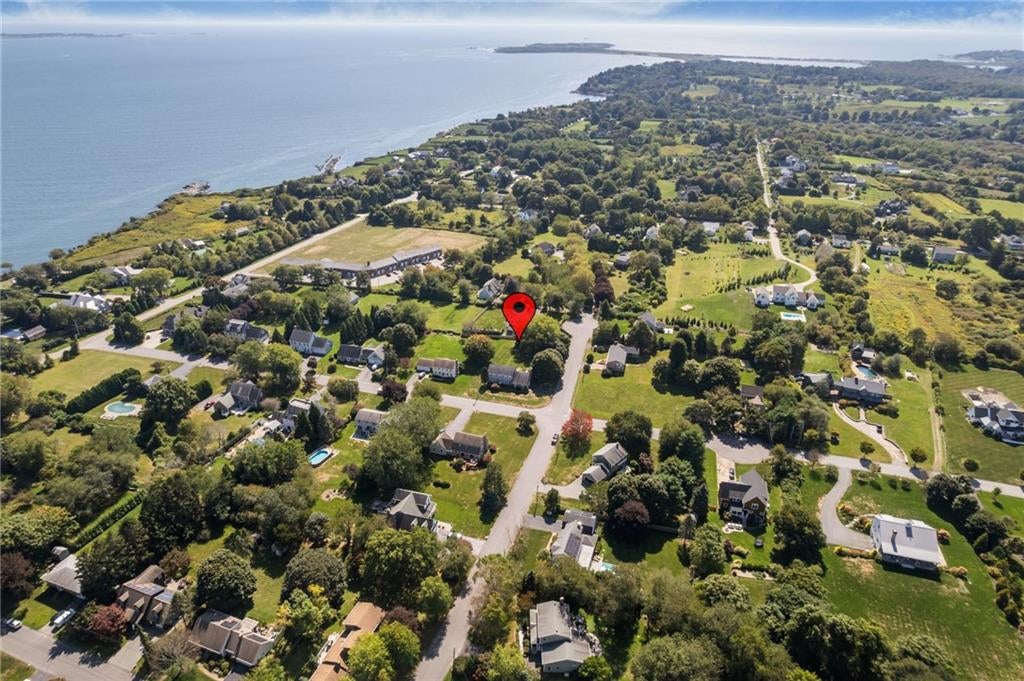 Portsmouth, Rhode Island, 02871, United States, 4 Bedrooms Bedrooms, ,3 BathroomsBathrooms,Residential,Active,1952506