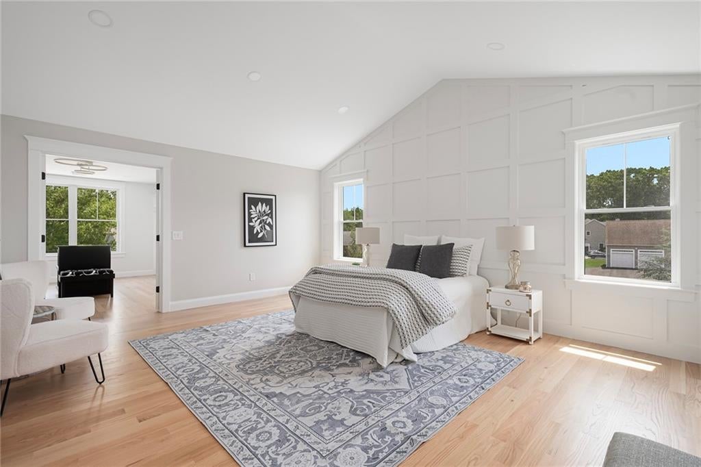 Cranston, Rhode Island, 02921, United States, 4 Bedrooms Bedrooms, ,5 BathroomsBathrooms,Residential,Active,1936118