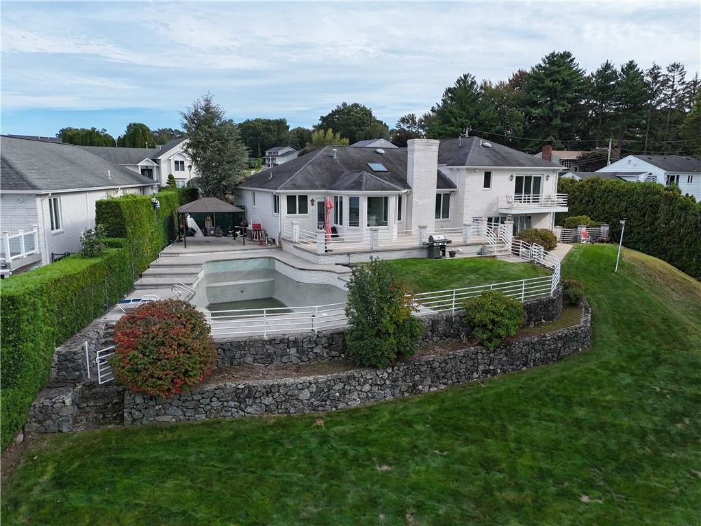 North Providence, Rhode Island, 02904, United States, 3 Bedrooms Bedrooms, ,4 BathroomsBathrooms,Residential,Active,1945229