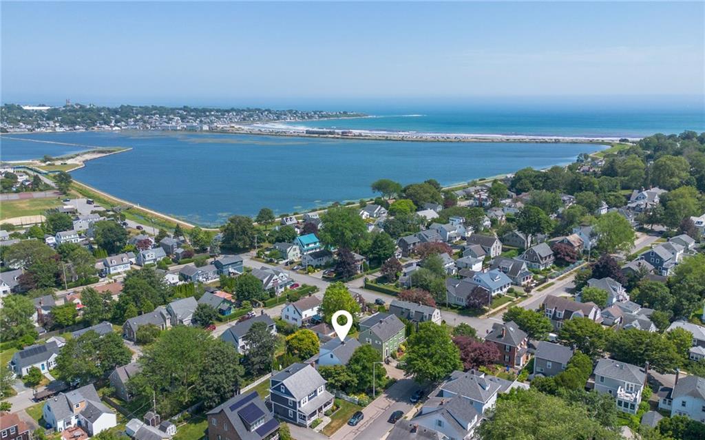 Newport, Rhode Island, 02840, United States, 4 Bedrooms Bedrooms, ,5 BathroomsBathrooms,Residential,Active,1893238