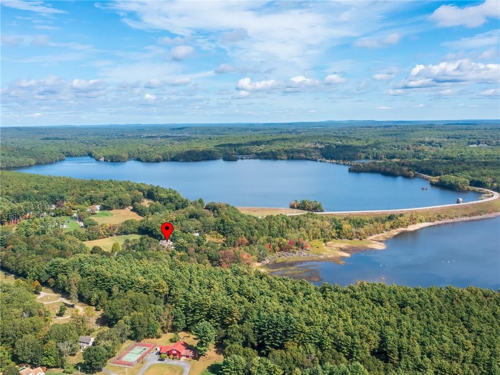 Cumberland, Rhode Island, 02864, United States, 4 Bedrooms Bedrooms, ,5 BathroomsBathrooms,Residential,Active,1953257