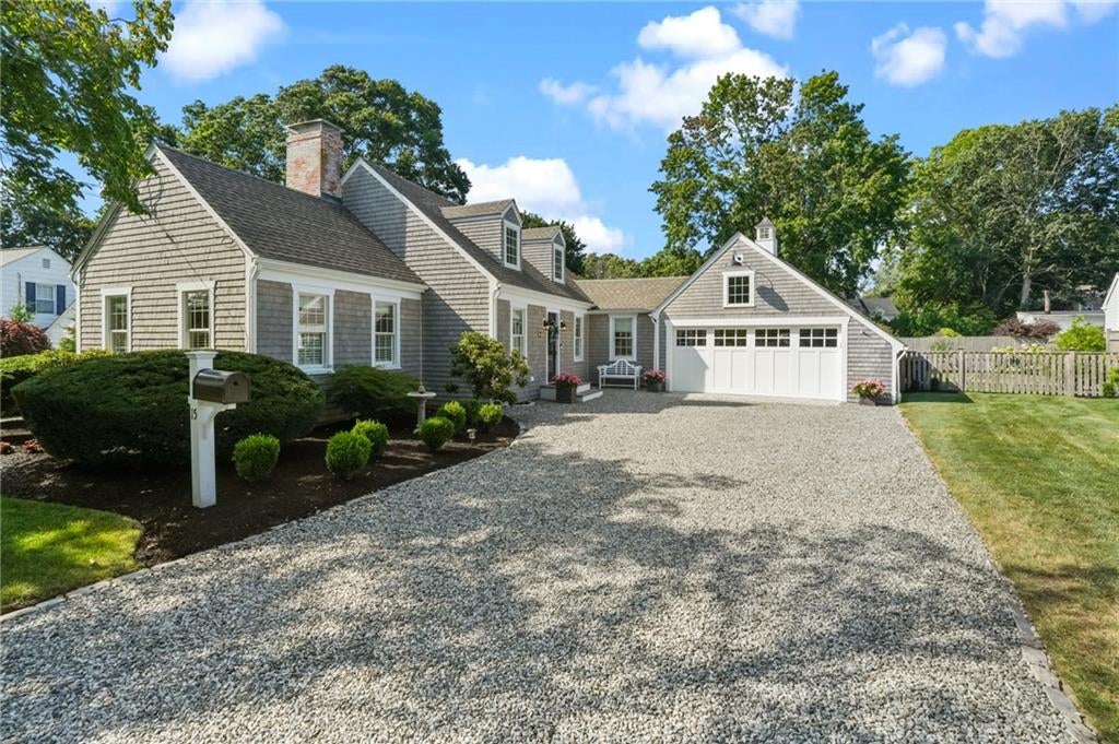 East Greenwich, Rhode Island, 02818, United States, 3 Bedrooms Bedrooms, ,3 BathroomsBathrooms,Residential,Active,1900189