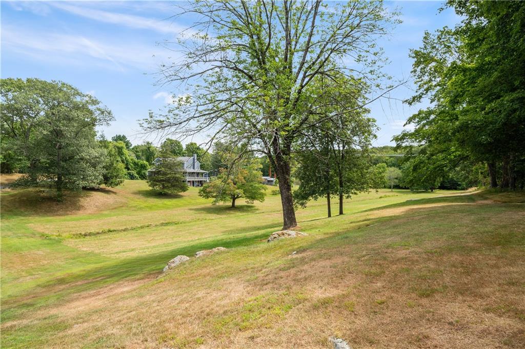 Cumberland, Rhode Island, 02864, United States, 3 Bedrooms Bedrooms, ,2 BathroomsBathrooms,Residential,Active,1926706