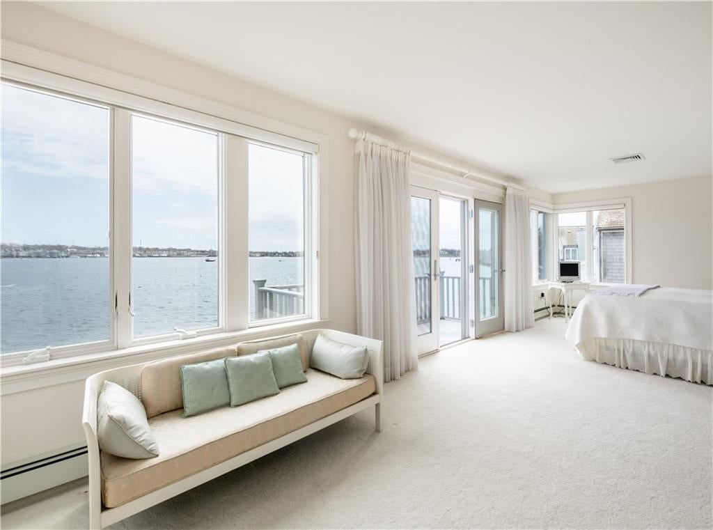 Newport, Rhode Island, 02840, United States, ,3 BathroomsBathrooms,Residential,Active,1790147