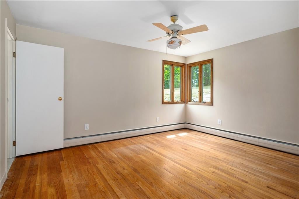 Cumberland, Rhode Island, 02864, United States, 3 Bedrooms Bedrooms, ,2 BathroomsBathrooms,Residential,Active,1926706